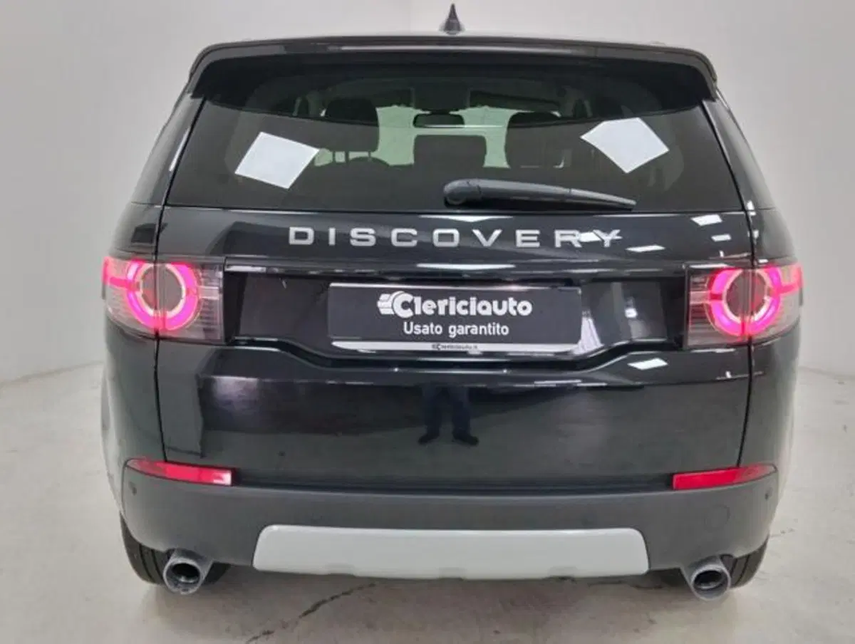 Land Rover Discovery Sport usata a Como (7)