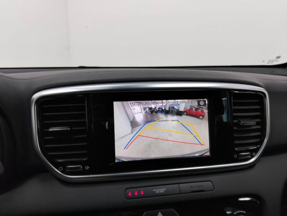 Kia Sportage usata a Como (15)