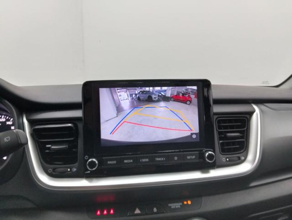 Kia Stonic usata a Como (16)