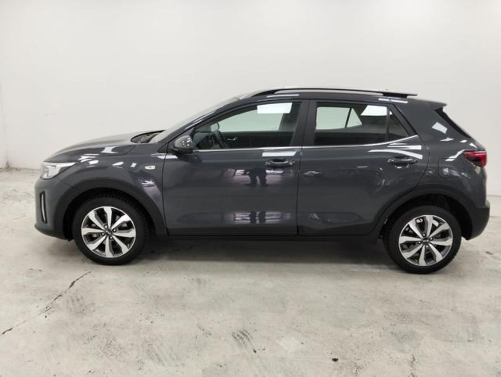 Kia Stonic usata a Como (8)