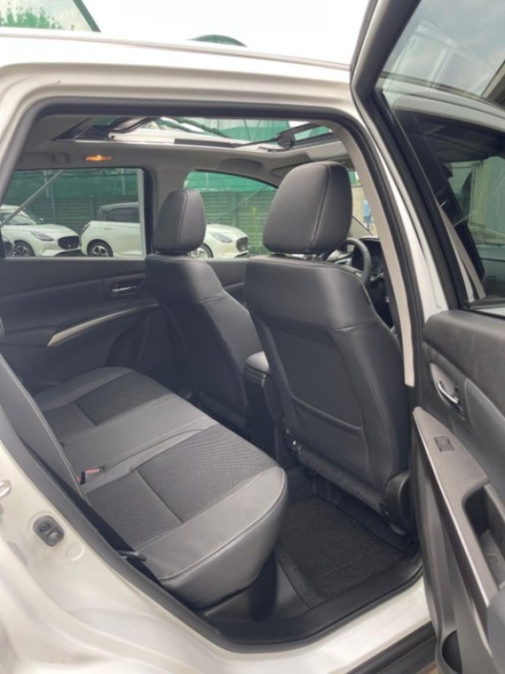 Suzuki S-Cross nuova a Novara (15)