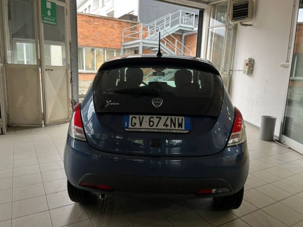 Lancia Ypsilon usata a Torino (6)