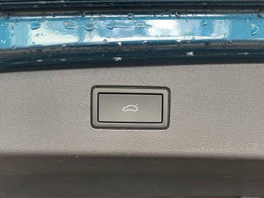 Volkswagen Tiguan usata a Milano (16)