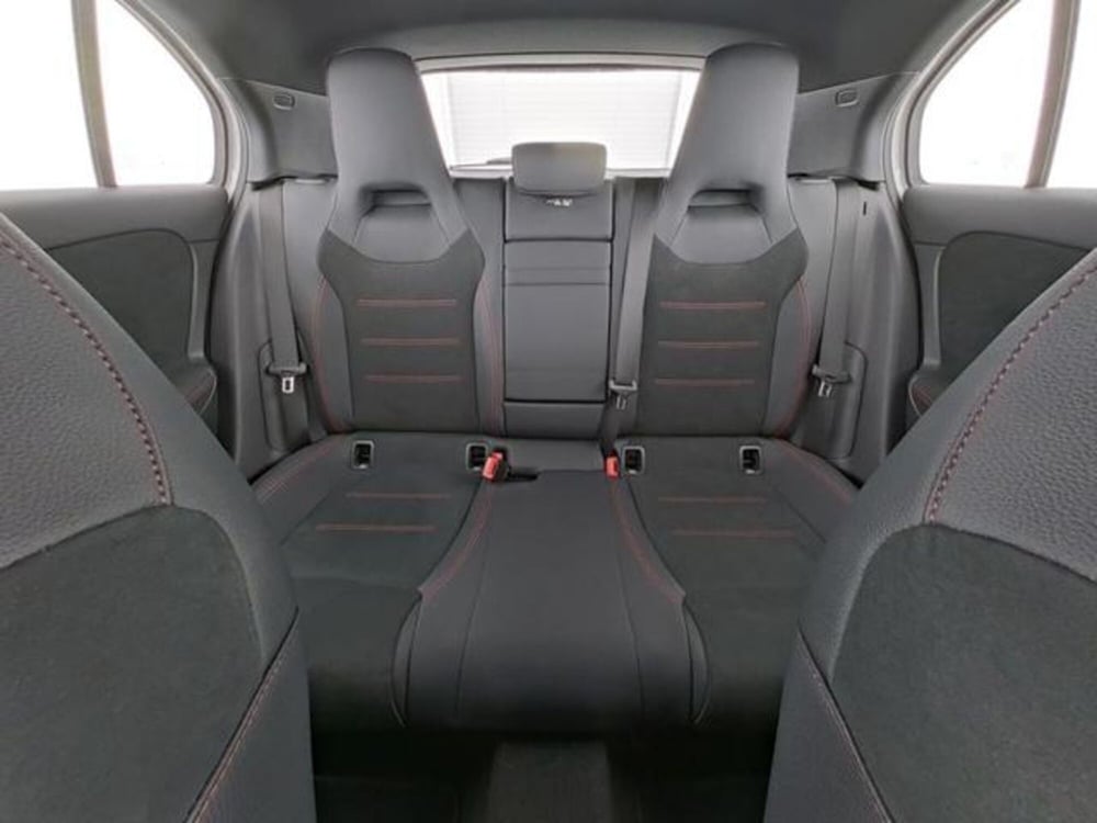 Mercedes-Benz Classe A usata a Milano (10)