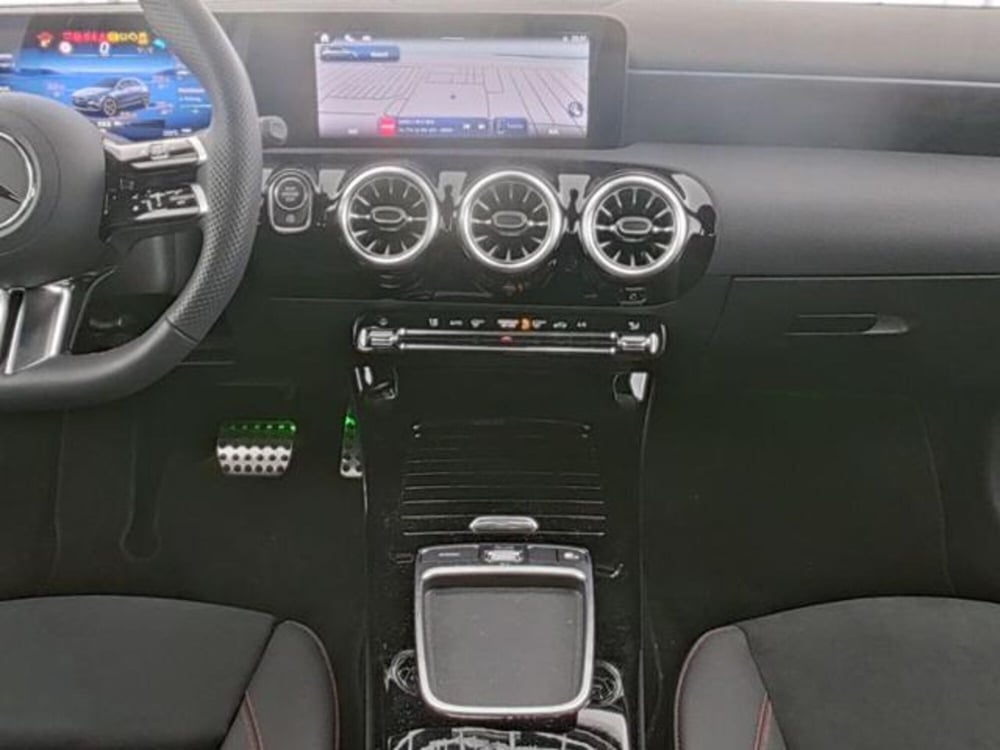 Mercedes-Benz Classe A usata a Milano (8)