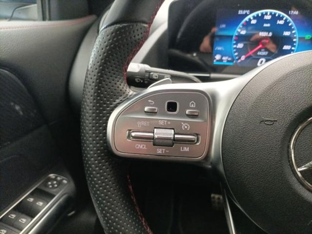 Mercedes-Benz GLA SUV usata a Milano (15)