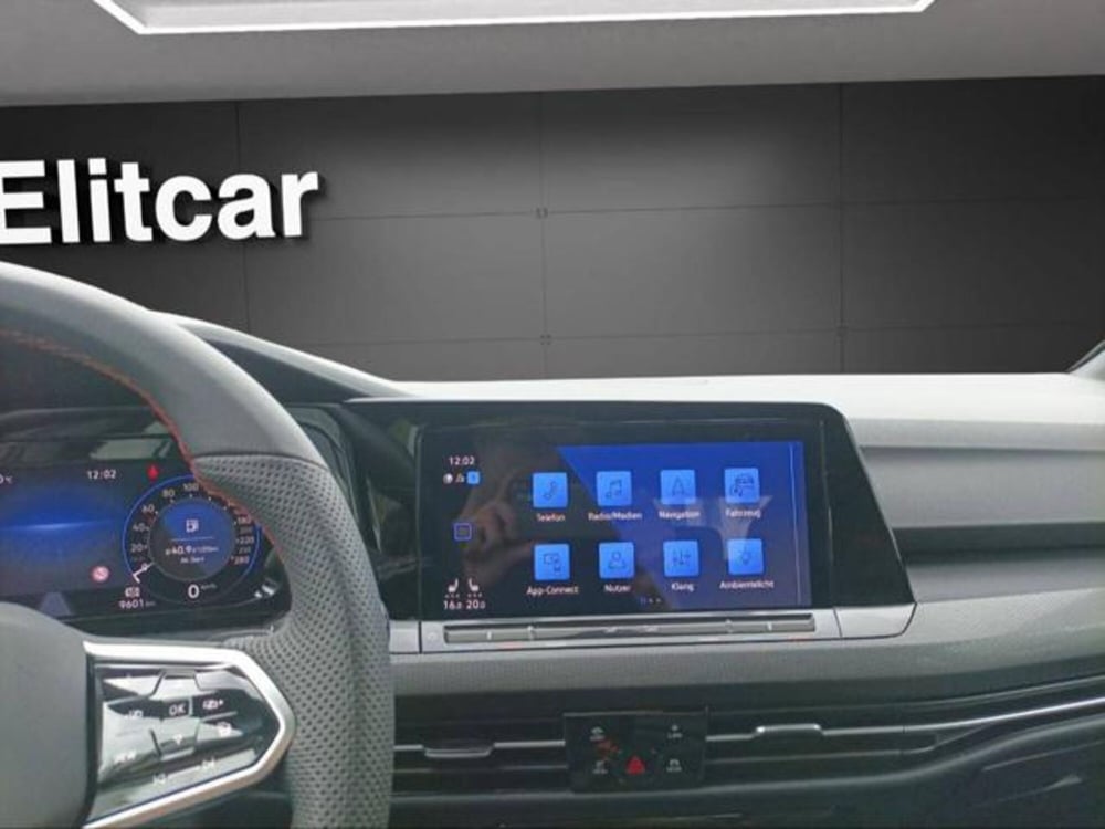 Volkswagen Golf usata a Milano (17)