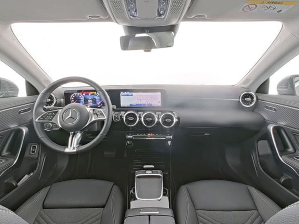 Mercedes-Benz CLA usata a Milano (6)