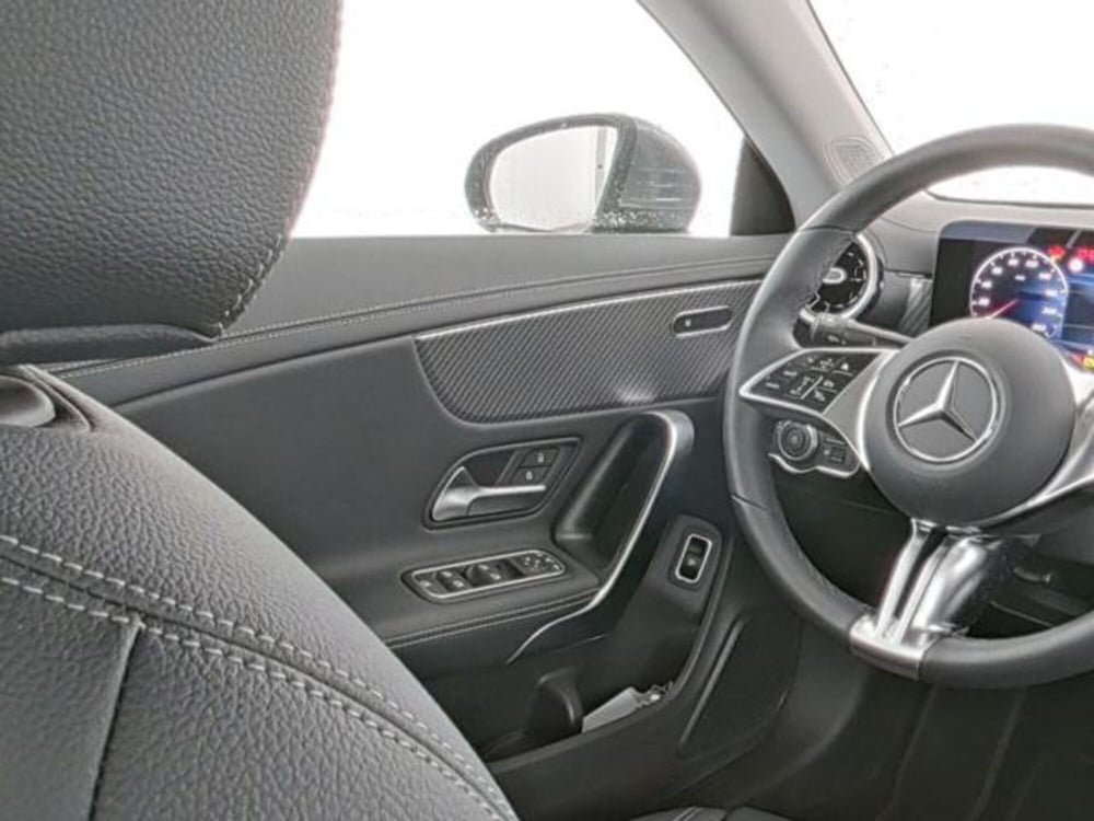 Mercedes-Benz CLA usata a Milano (9)