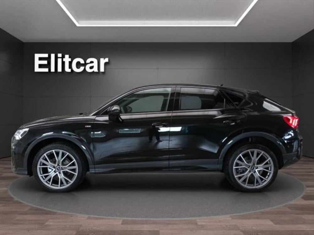 Audi Q3 Sportback nuova a Milano (5)