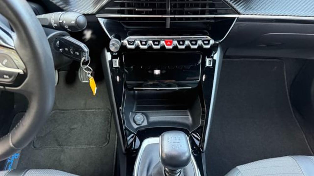 Peugeot 2008 usata a Roma (12)