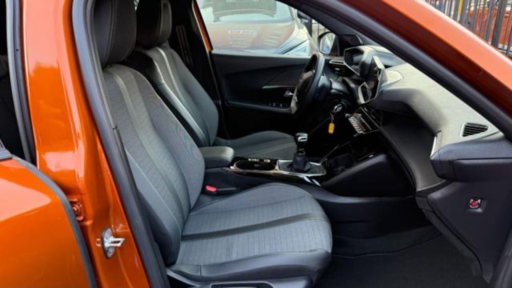 Peugeot 2008 usata a Roma (18)