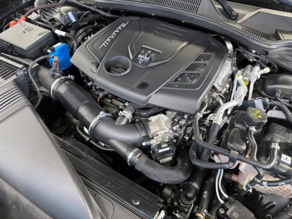 Maserati Ghibli usata a Modena (15)