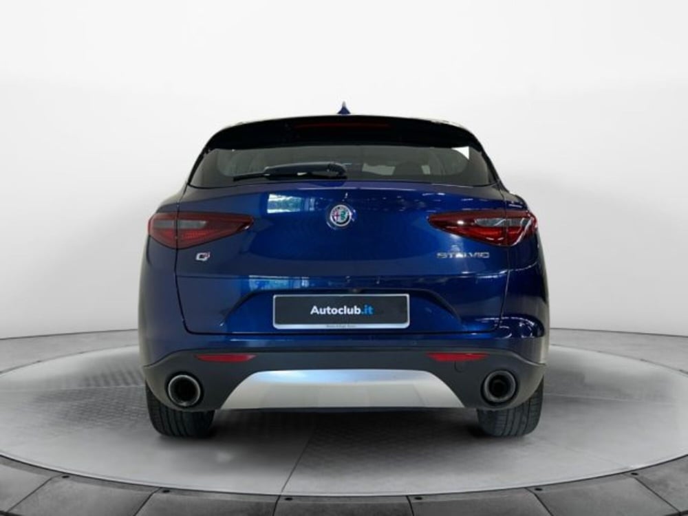 Alfa Romeo Stelvio usata a Modena (19)