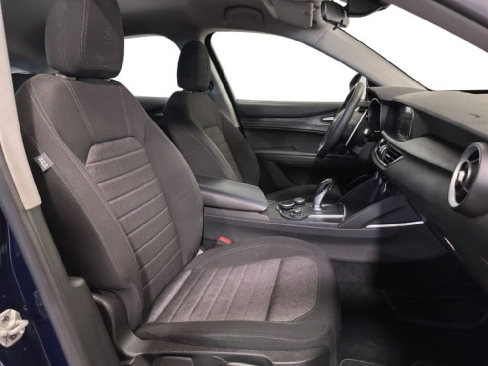 Alfa Romeo Stelvio usata a Modena (20)