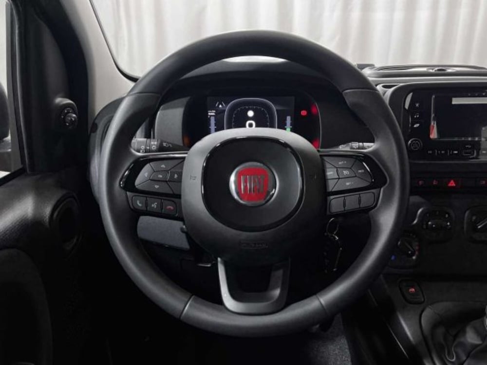 Fiat Panda nuova a Sondrio (13)