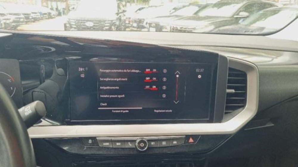 Opel Mokka usata a Savona (4)