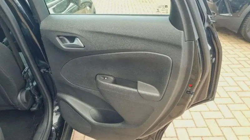Opel Crossland usata a Savona (20)