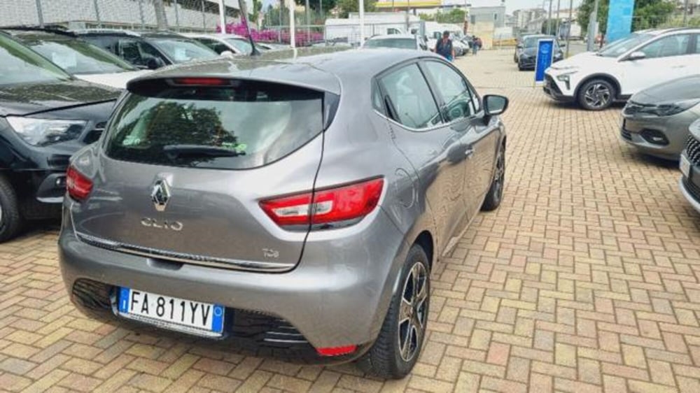 Renault Clio usata a Savona (14)
