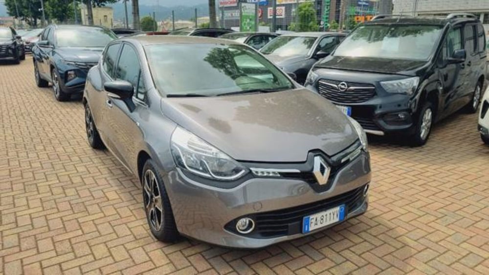 Renault Clio usata a Savona (2)