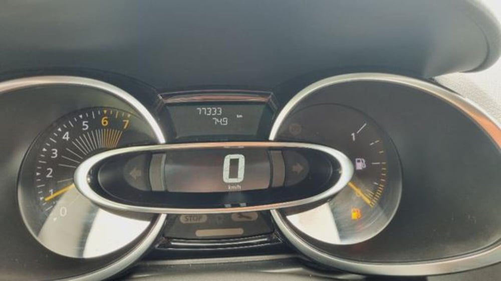 Renault Clio usata a Savona (5)