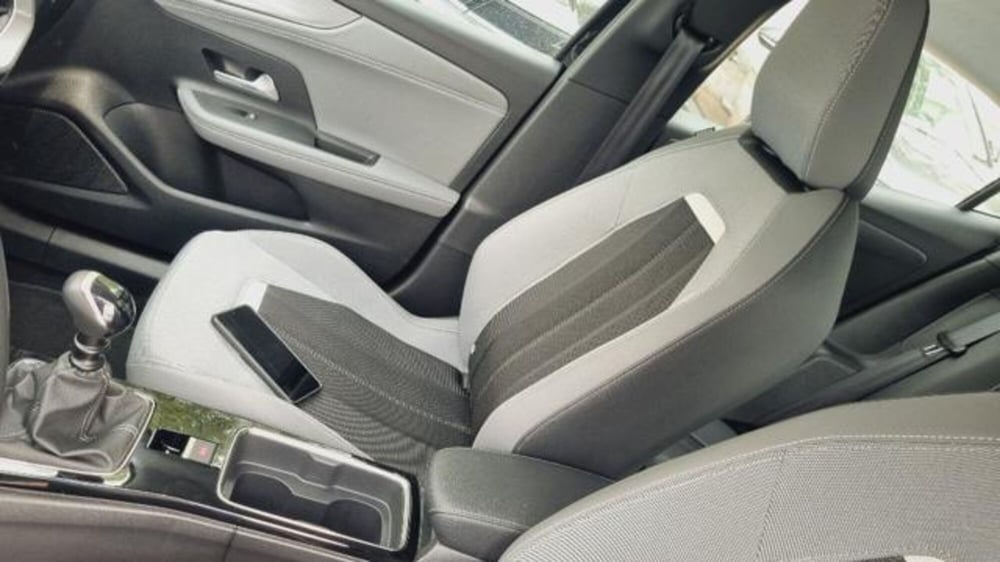 Opel Mokka usata a Savona (19)