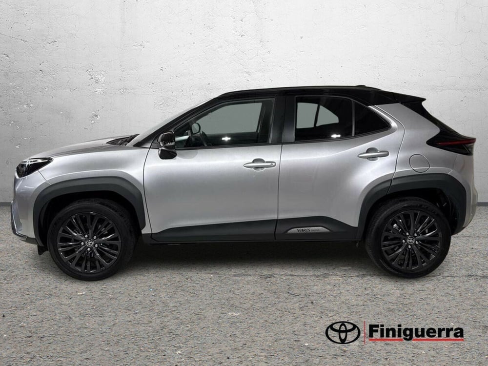 Toyota Yaris Cross usata a Lecco (7)
