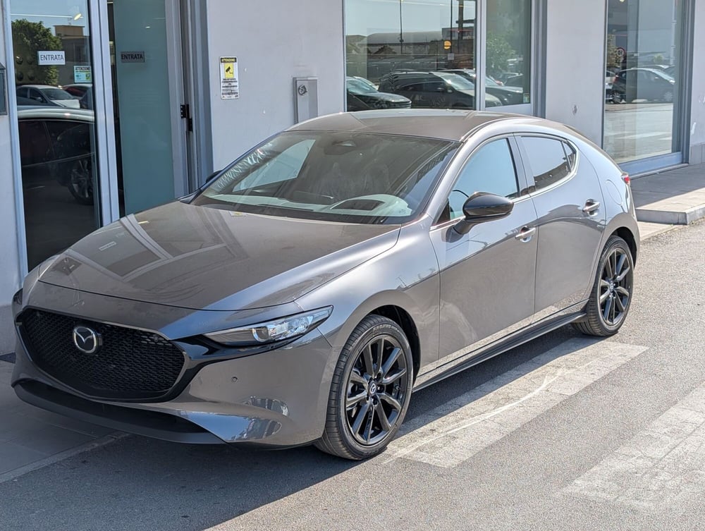 Mazda Mazda3 Hatchback nuova a Napoli (3)