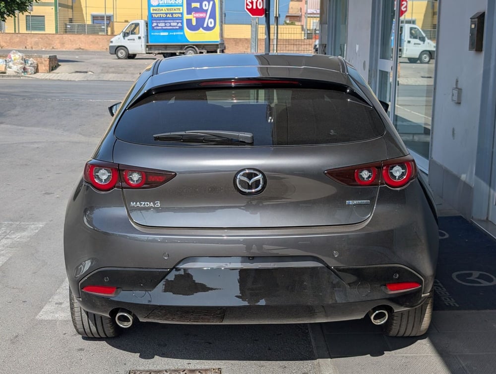 Mazda Mazda3 Hatchback nuova a Napoli (5)