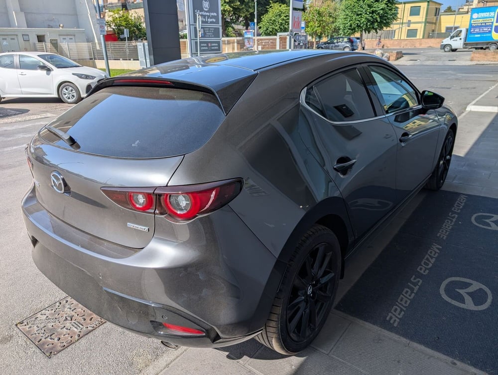 Mazda Mazda3 Hatchback nuova a Napoli (6)