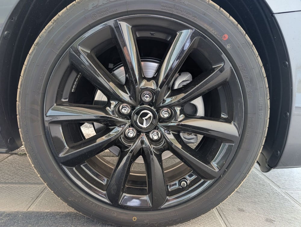 Mazda Mazda3 Hatchback nuova a Napoli (8)