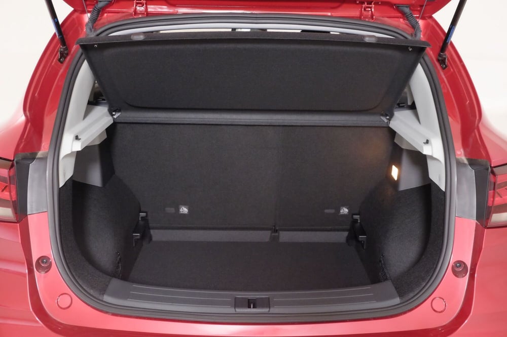 Mg ZS nuova a Asti (10)