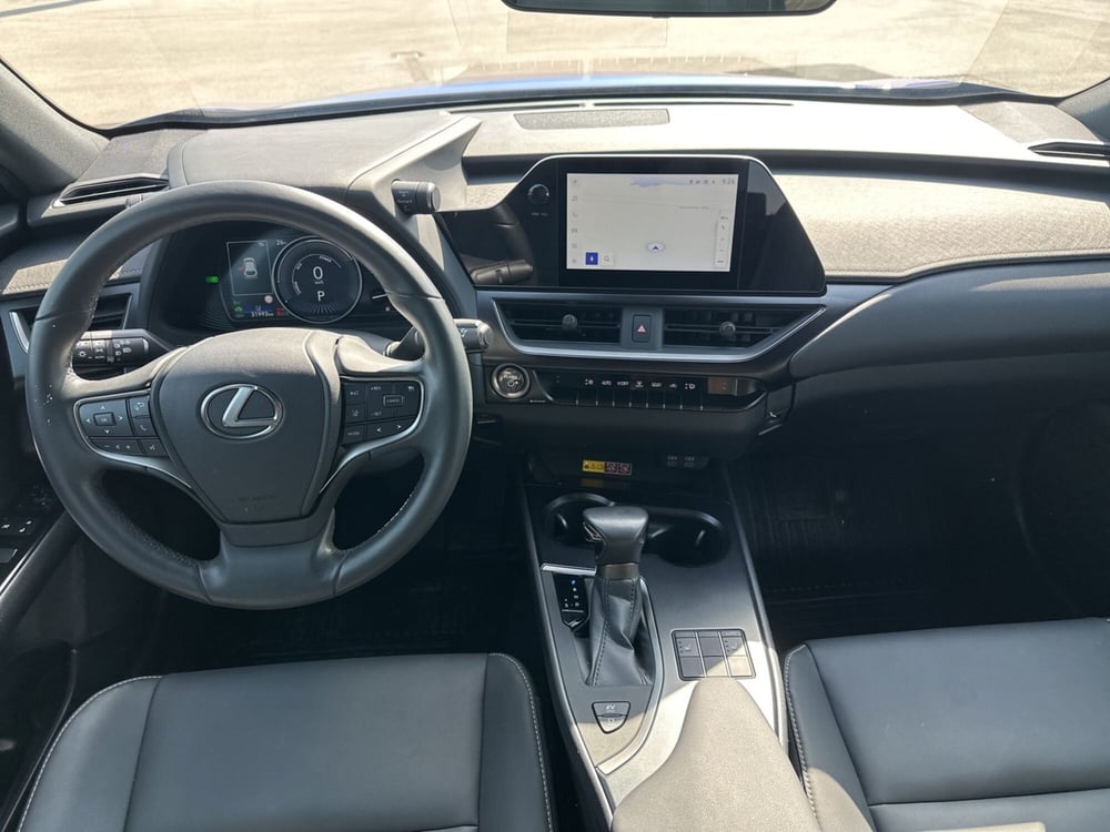 Lexus UX usata a Siracusa (9)