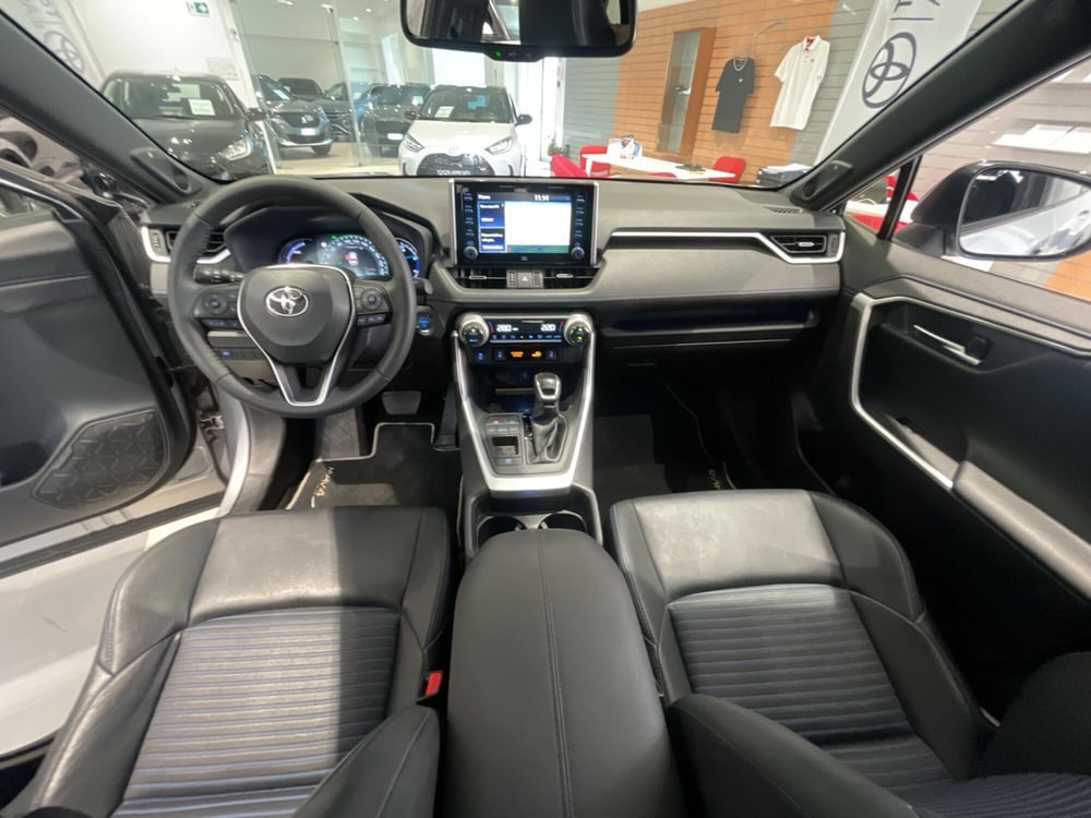 Toyota Rav4 usata a Catania (10)