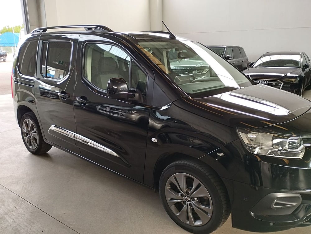 Toyota Proace City Verso usata a Cremona (4)