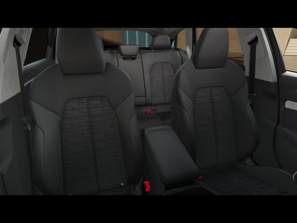 Audi A6 Avant e-Tron nuova a Livorno (11)