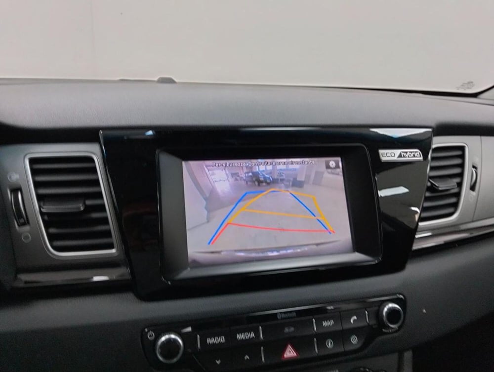 Kia Niro usata a Como (15)
