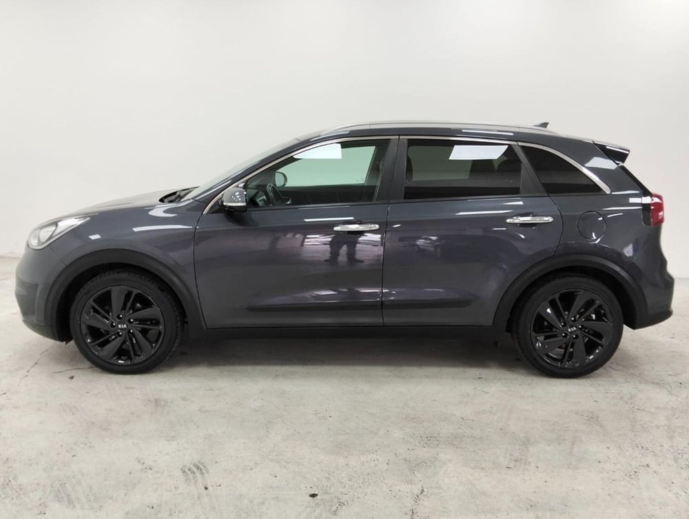 Kia Niro usata a Como (8)