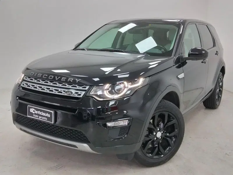 Land Rover Discovery Sport usata a Como
