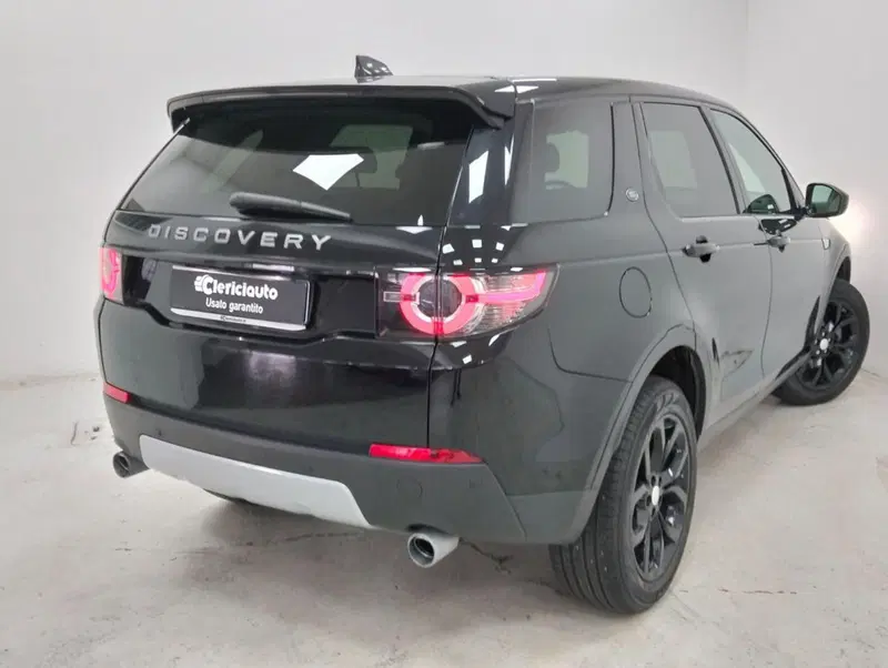 Land Rover Discovery Sport usata a Como (2)