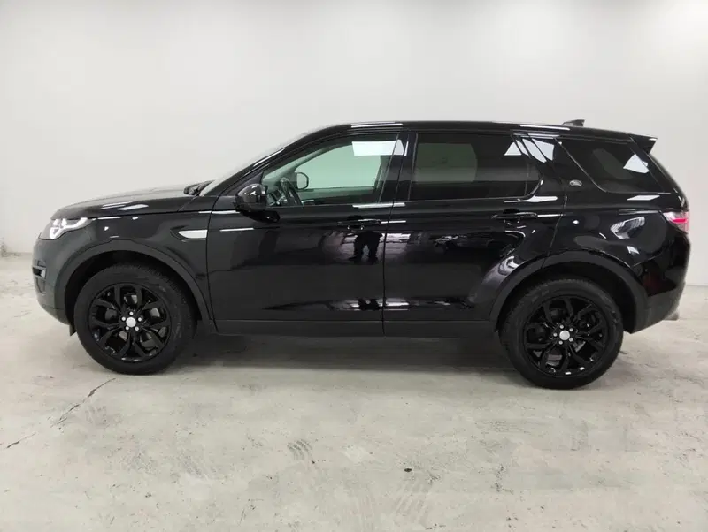 Land Rover Discovery Sport usata a Como (8)