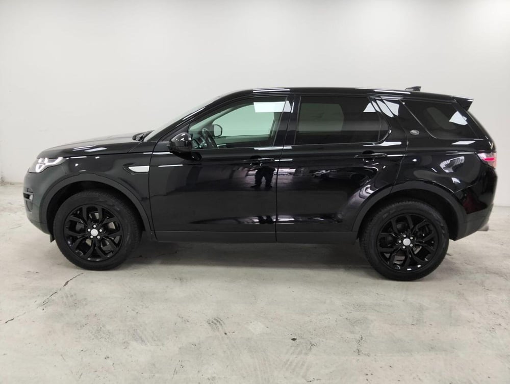 Land Rover Discovery Sport usata a Como (8)
