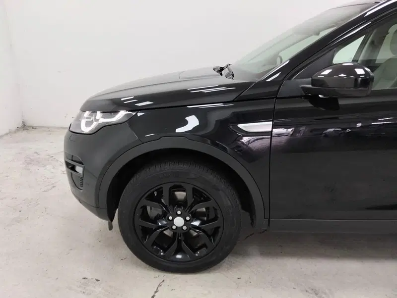 Land Rover Discovery Sport usata a Como (9)