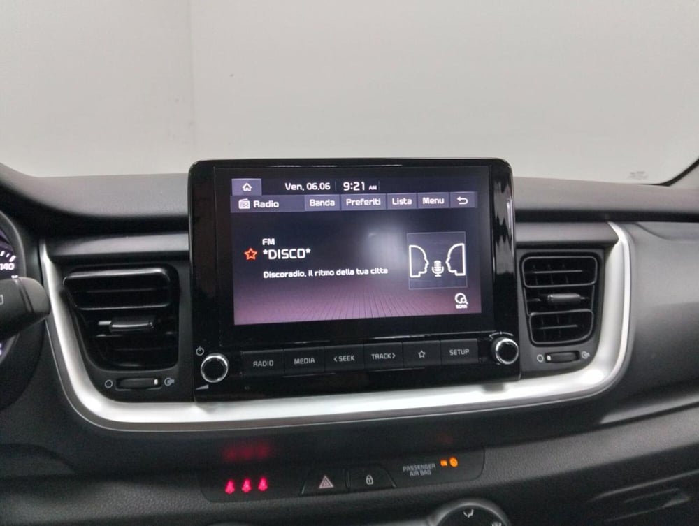 Kia Stonic usata a Como (13)