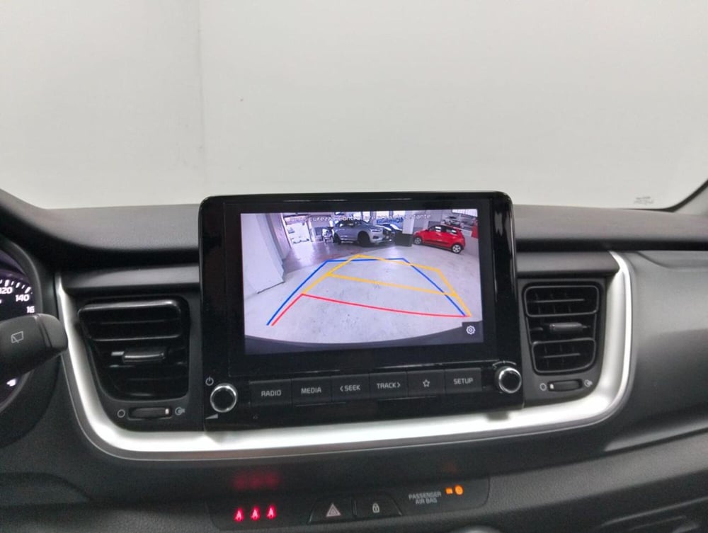 Kia Stonic usata a Como (16)