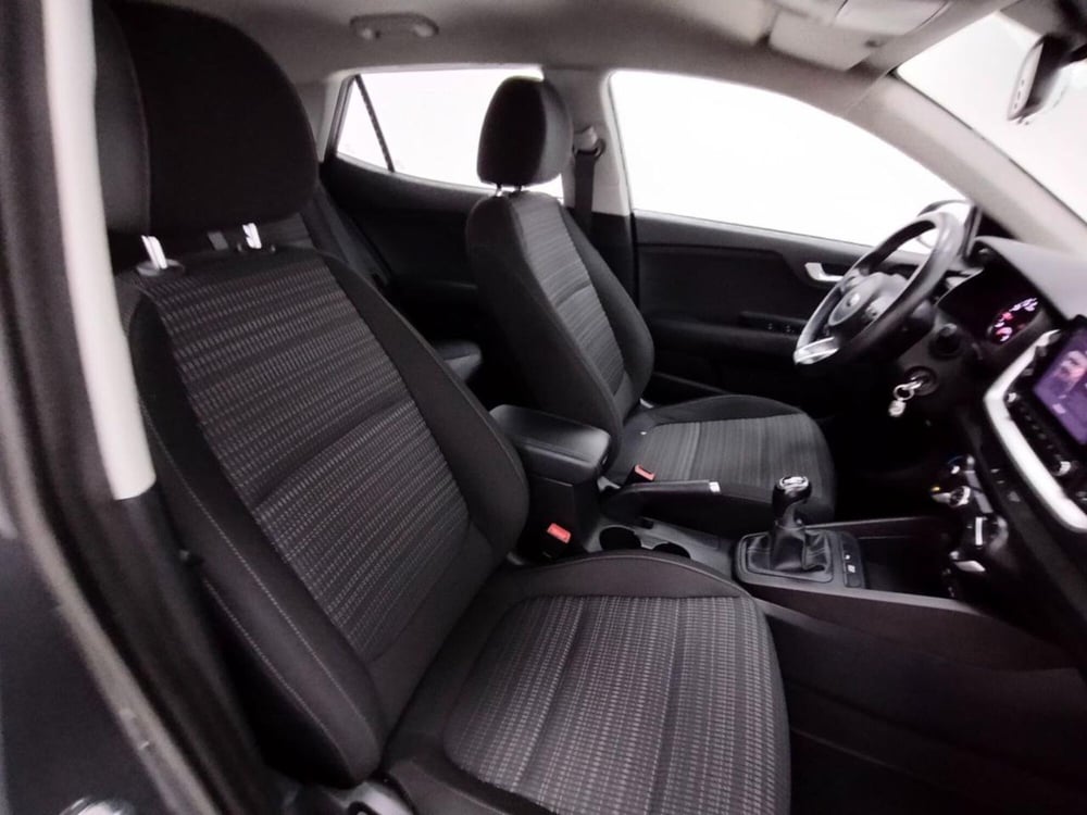 Kia Stonic usata a Como (3)