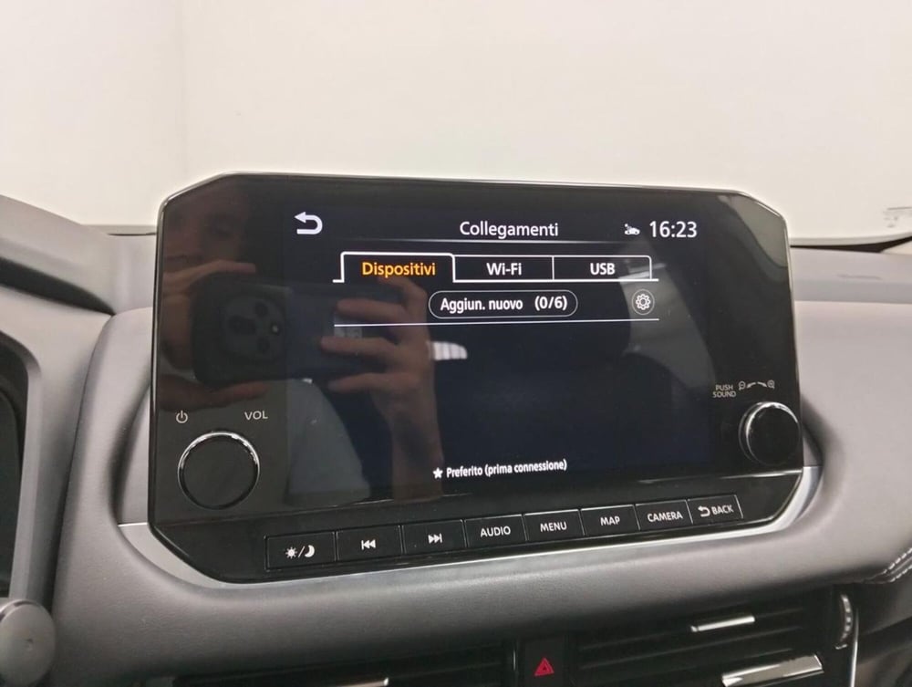 Nissan Qashqai usata a Como (14)