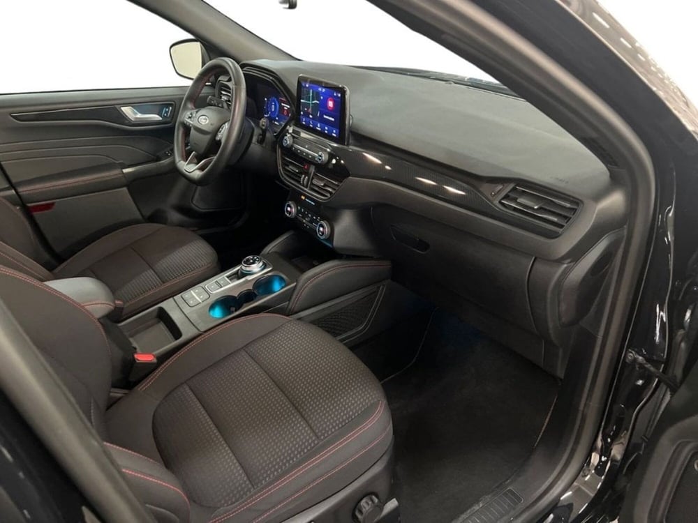 Ford Kuga usata a Bari (9)