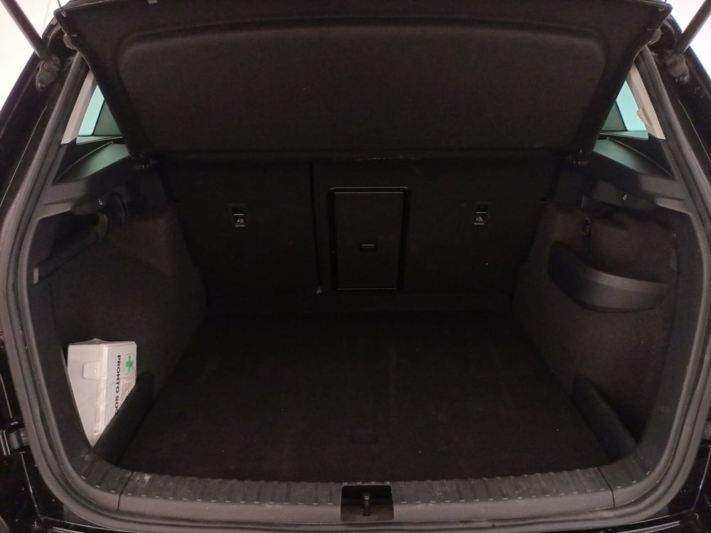 Skoda Karoq usata a Lecce (13)
