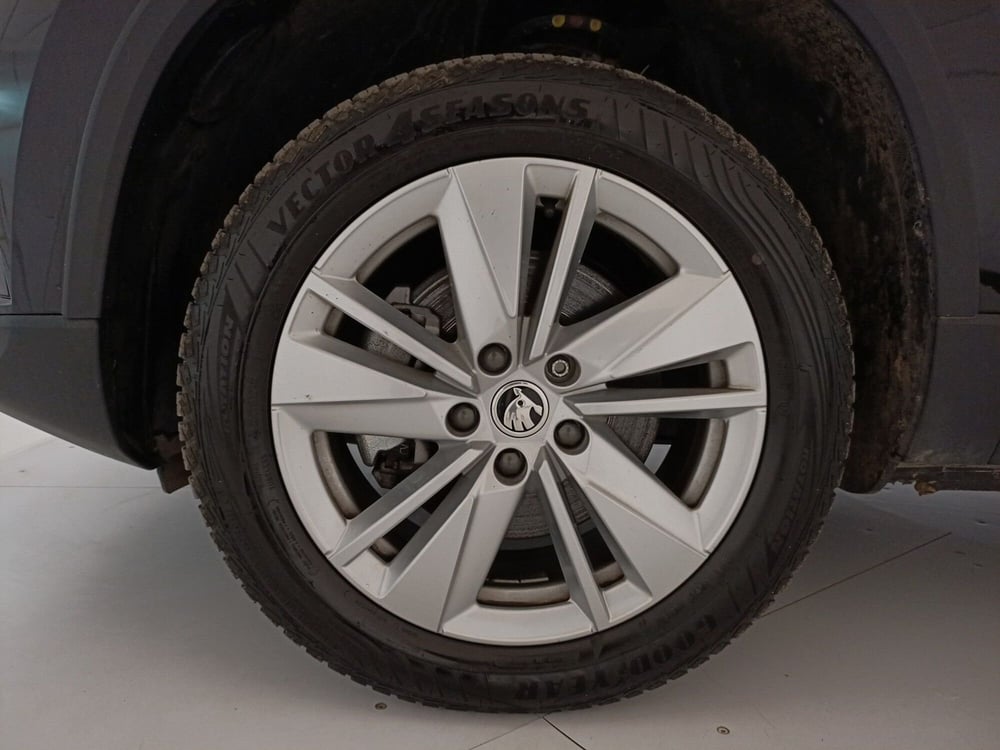Skoda Karoq usata a Lecce (14)